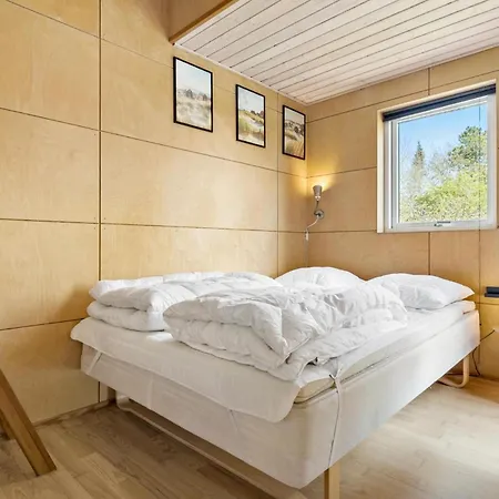 펜션 Cozy Home In Logstor With Sauna