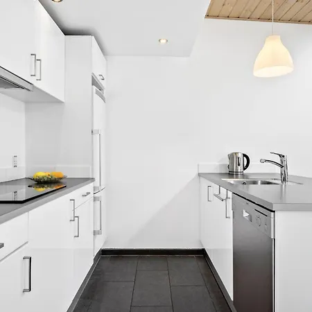 Cozy Home In Logstor With Sauna 펜션 *